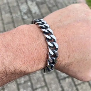 Neci-Armband aus Edelstahl